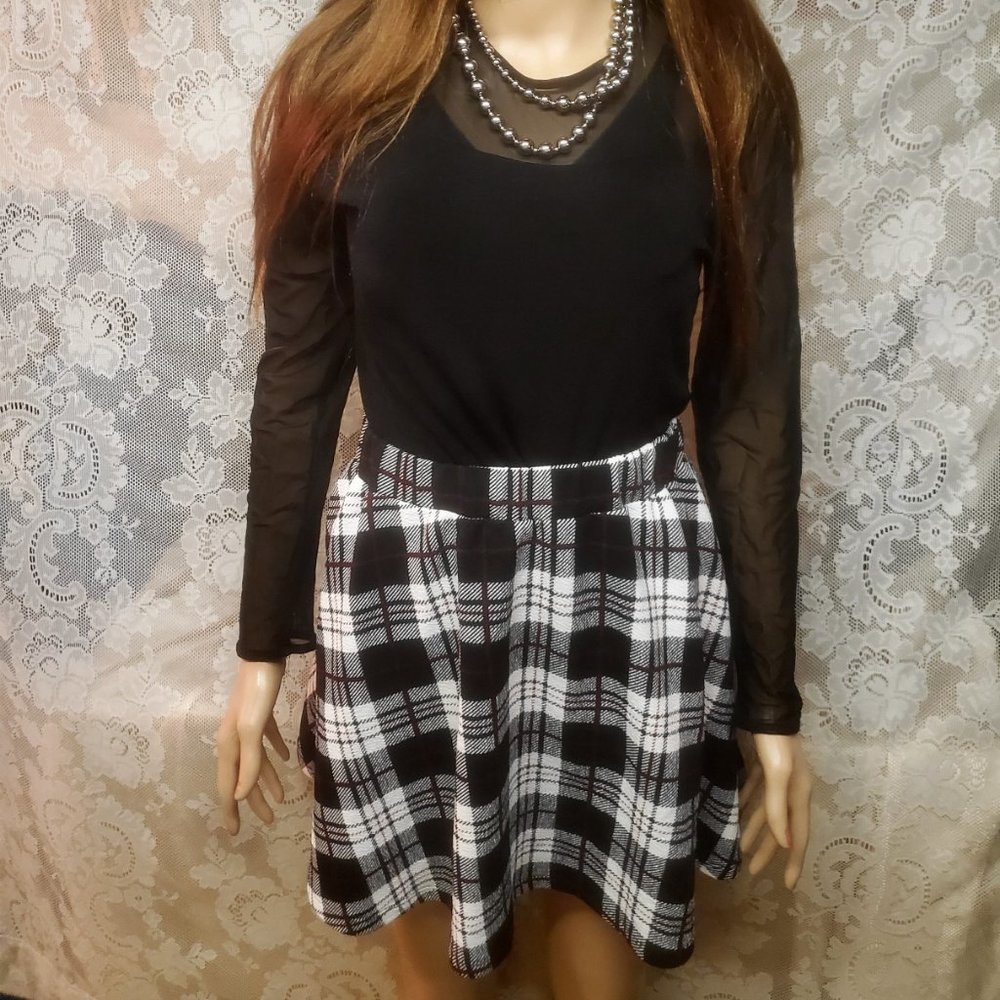 SHEIN Plaid Schoolgirl Mini Skirt  Size L